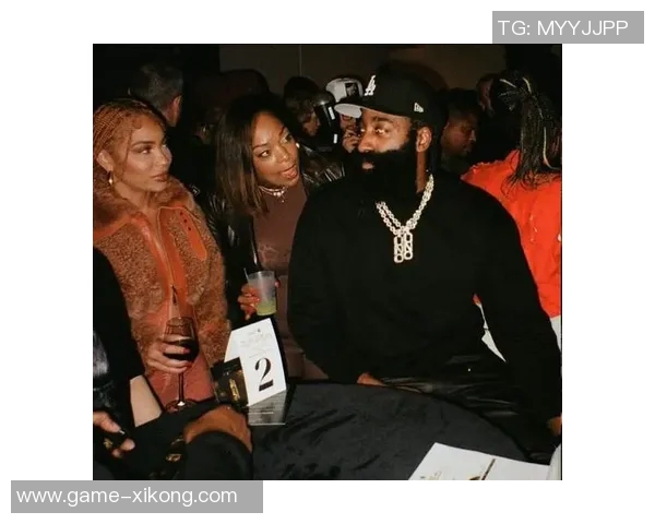 哈登深情表白女友：我对她的爱从未改变，早已深陷爱河