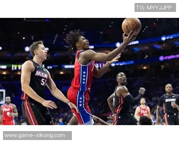 各节得分排行榜揭晓马克西末节表现惊艳三球领跑第一节 各节得分排行榜揭晓马克西末节表现惊艳三球领跑第一节