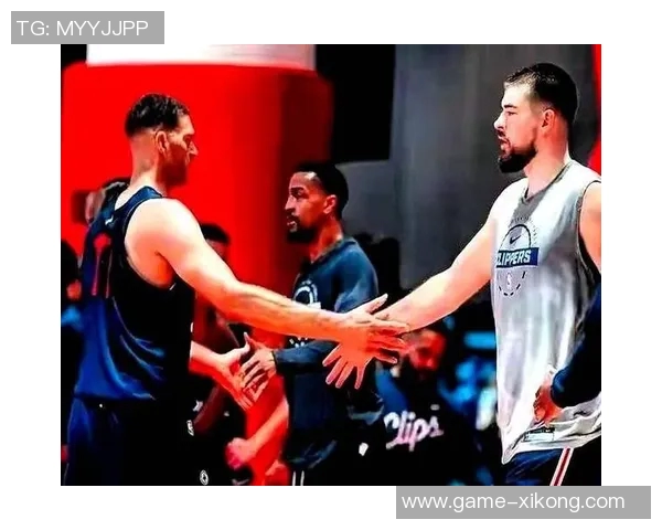 保罗坦言新赛季愿意全场领防对手展现团队精神